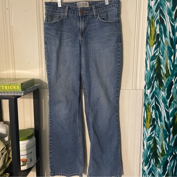 Levi’s signature bootcut sz8jeans - Picture 3 of 3